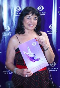 '阿根廷一家国家电视频道主持人西尔维娅·加埃塔(Silvia Gaeta)女士'