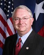 美国德克萨斯州联邦众议员兰迪•纽格鲍尔(Randy