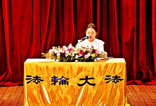 '图2~8:学员交流'