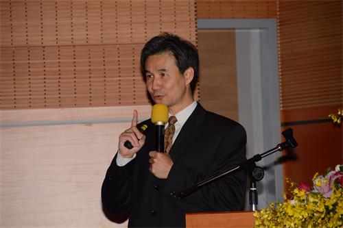 图4:许凯雄博士说:法轮功强身健体,修心养性,可说是富国利民。