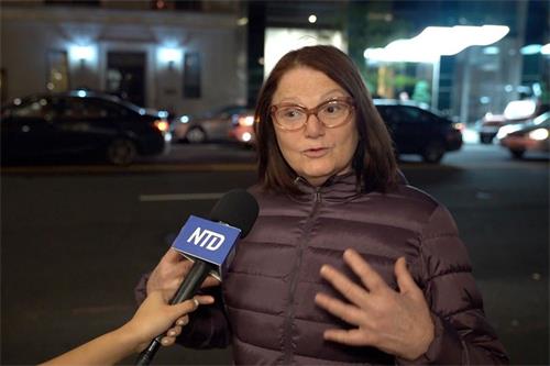 '图11:联合国政治事务官员丽塔·法格里(Rita Fakhoury)说:“整个交响乐团水平一流。演出完美无瑕。”'