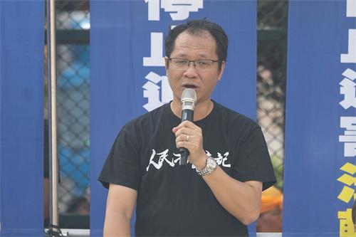 '图6:香港支联会副主席蔡耀昌呼吁以和平理性的方式抵制暴政。'