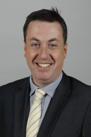 '图20:悉尼帕拉马塔市市议员杰富瑞(Andrew Jefferies)。'