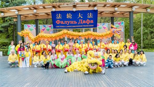 图3: 学员合影 恭祝师父生日快乐