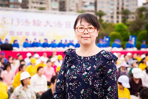 '图26:欧阳国芬感谢李洪志师父洪传大法。'