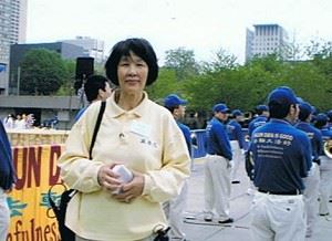 '图3:现居加拿大的王金菊女士。'