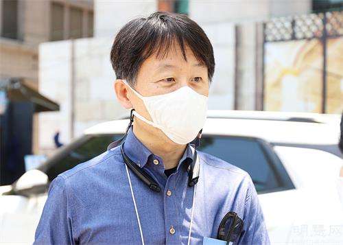 图5:尹泰雄先生说,“法轮功对自己对社会来说都是有好处的事情,所以衷心希望你们不要失去勇气,继续努力。”