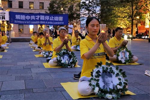 '图5:法轮功学员韩女士参加烛光悼念活动'