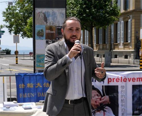 '图3:纳沙泰尔州大议会议员,瑞士人民党主席尼勒·罗塞莱-克里斯特(Niels Rosselet-Christ)'
