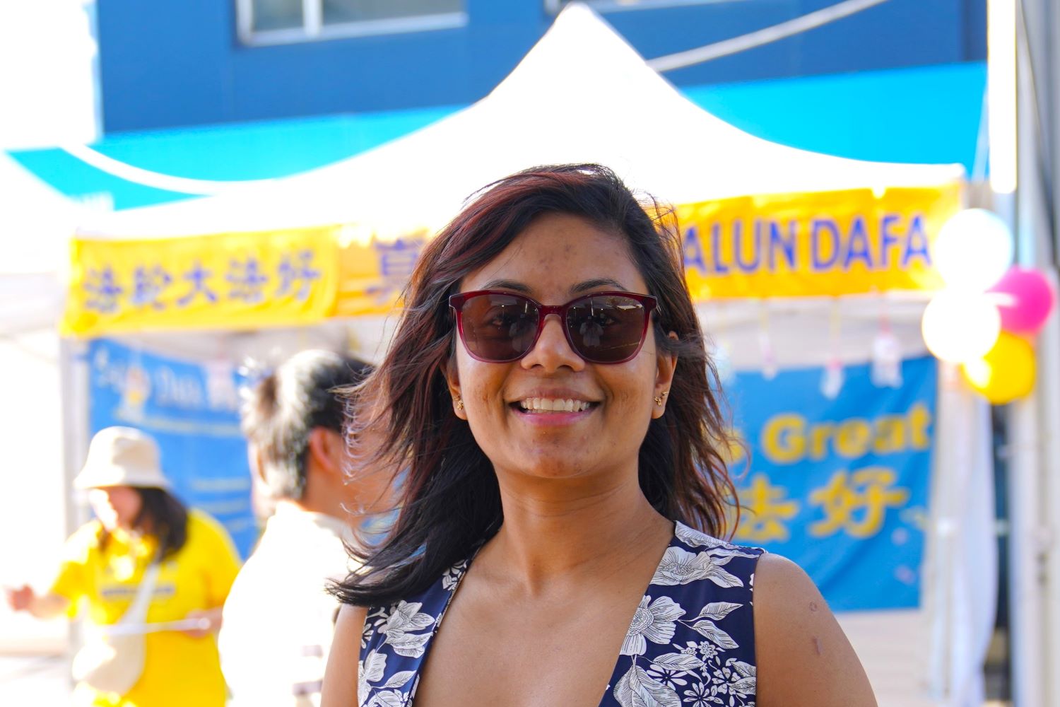 图4:医生佩明德拉・加马吉(Pemindra Gamage)认为,真、善、忍原则对日常生活非常重要。