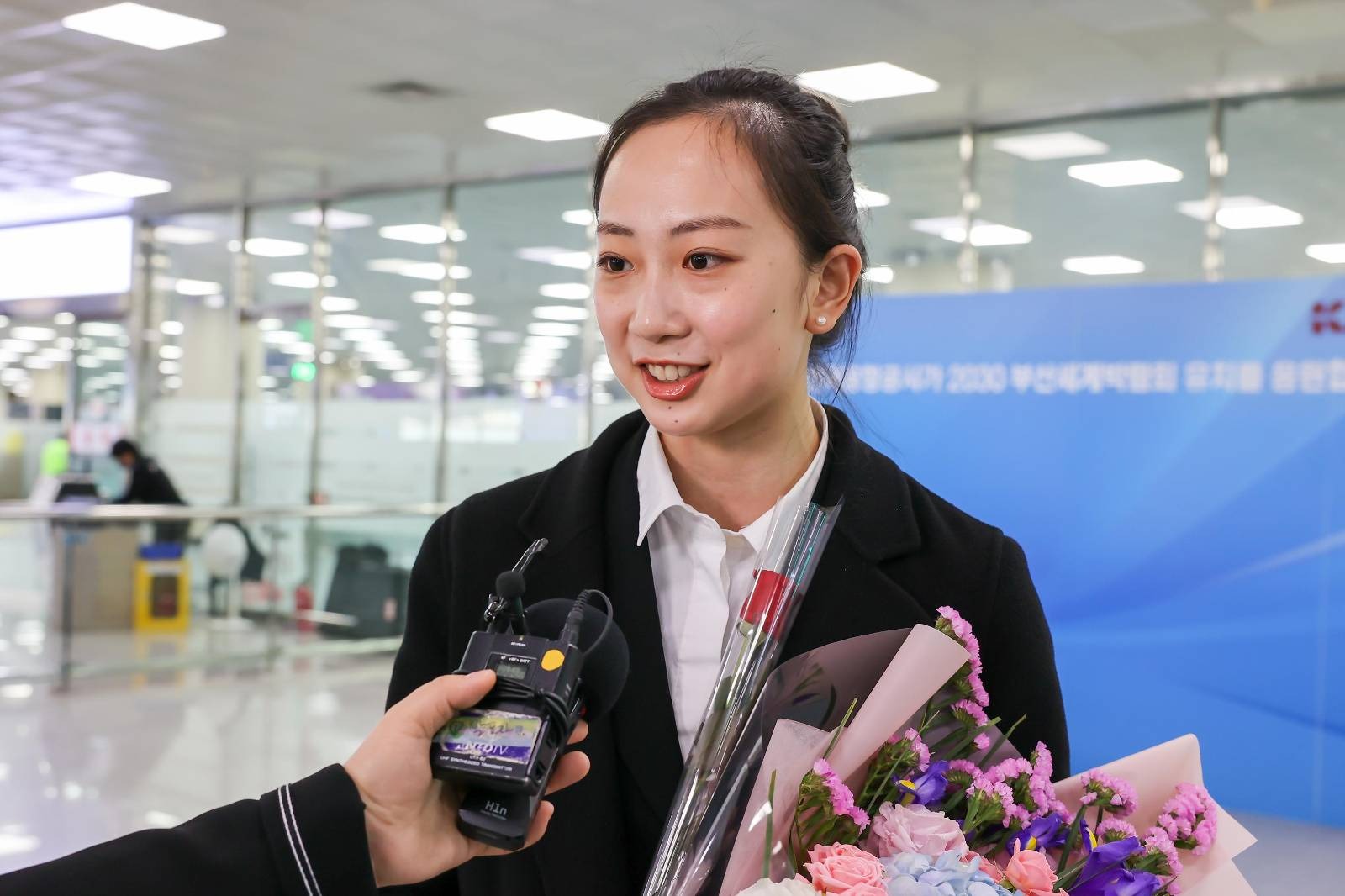 图15：神韵主要领舞演员杜增美（大<span style='max-width:0px!important;margin-left:-4px;color:#eee!important;'>.</span>纪<span style='max-width:0px!important;margin-left:-4px;color:#eee!important;'>.</span>元<span style='max-width:0px!important;margin-left:-4px;color:#eee!important;'>;</span>）