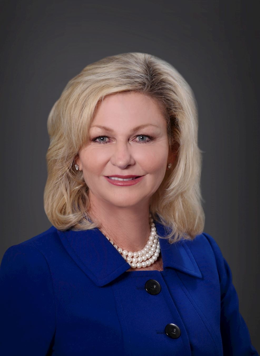 '图3:那不勒斯市(Naples)市长特蕾莎·海特曼(Teresa Heitmann)'