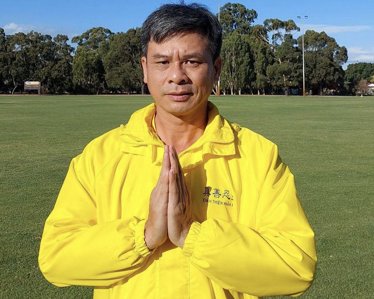 图11:阮一清(Nguyen Nhat Thanh):“值此世界法轮大法日之际,感恩师尊救度我,赐予我返本归真之正路。”