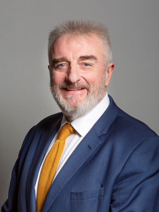 图4:国会议员汤米·谢泼德(Tommy Sheppard MP)
