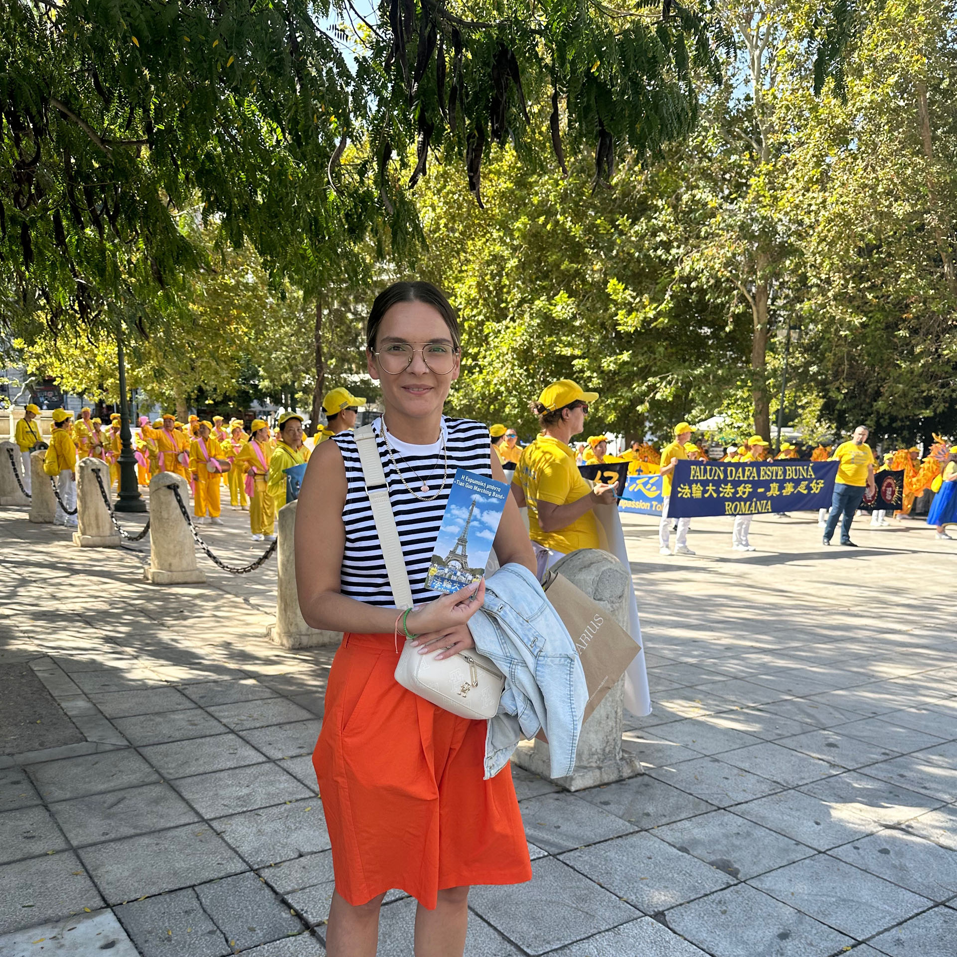 图24:凯瑟琳Kathrine喜欢天国乐团的表演