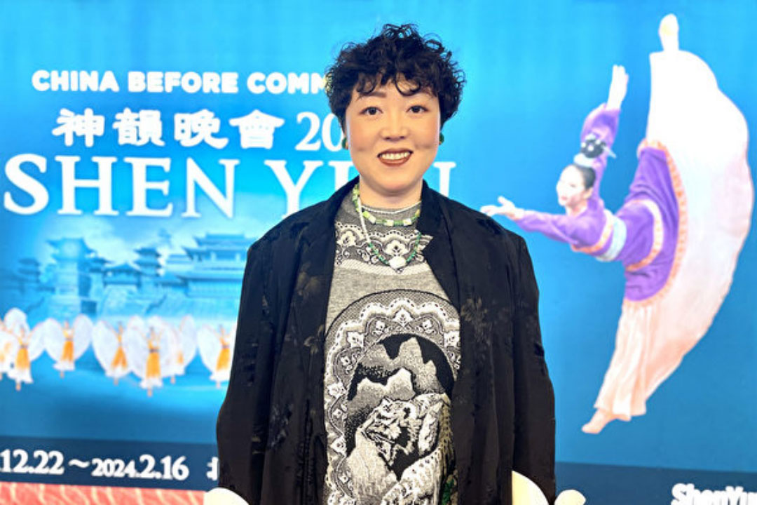 图9:二零二四年一月三十一日下午,手工绘画设计旅日华人陈女士在东京文京市民音乐厅(Bunkyo Civic Hall)观看了神韵艺术团的最后一场演出,对神韵艺术团赞口不绝。(大<span style='max-width:0px!important;margin-left:-4px;color:#eee!important;'>.</span>纪<span style='max-width:0px!important;margin-left:-4px;color:#eee!important;'>.</span>元<span style='max-width:0px!important;margin-left:-4px;color:#eee!important;'>;</span>)