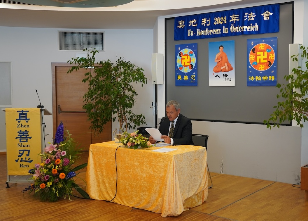 图8:亚历克斯(Alex)认识到坚定的走师父安排的路是多么重要