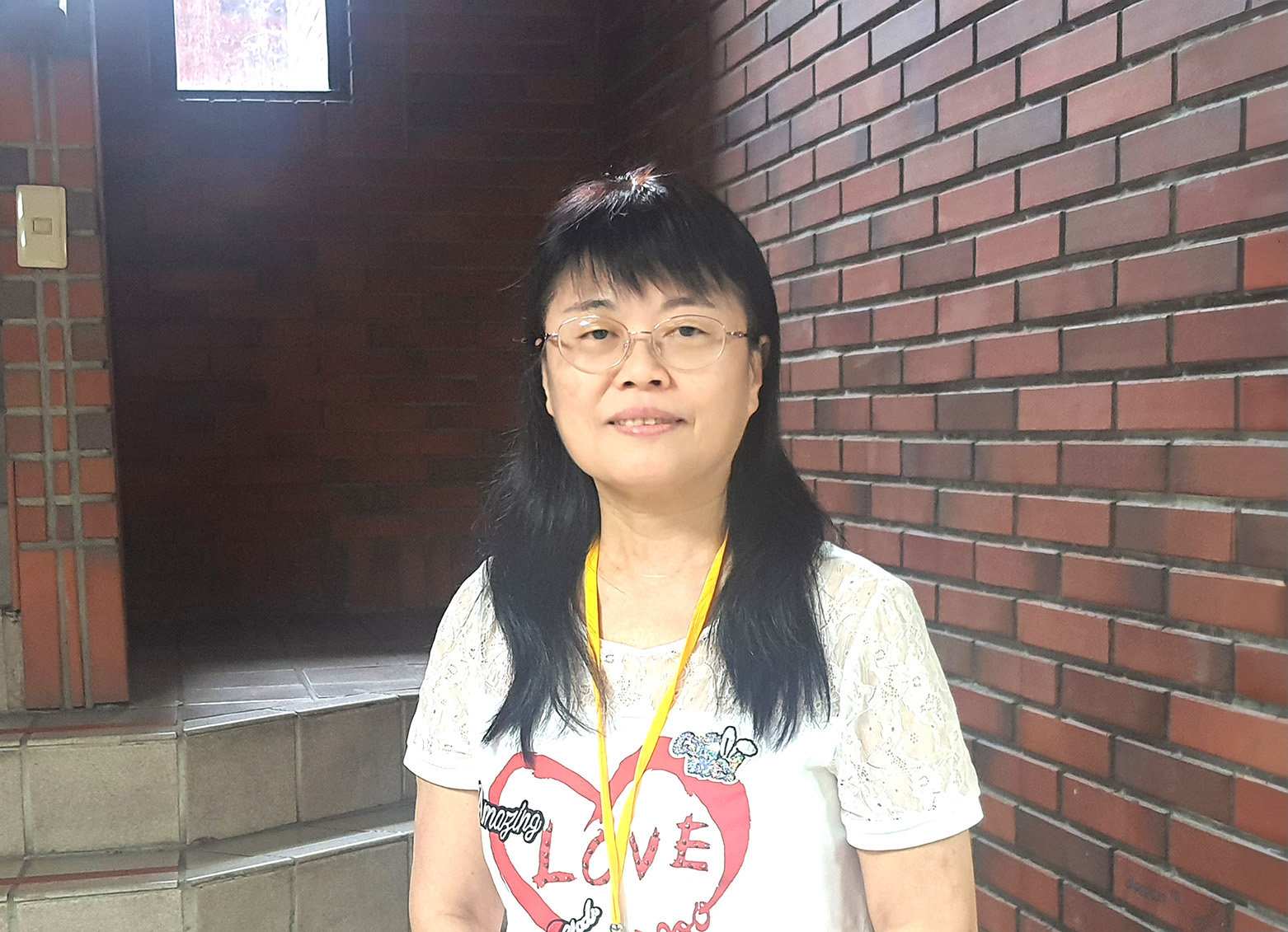 图3:在集体学法交流的环境中,玉云体会到慈悲与善。
