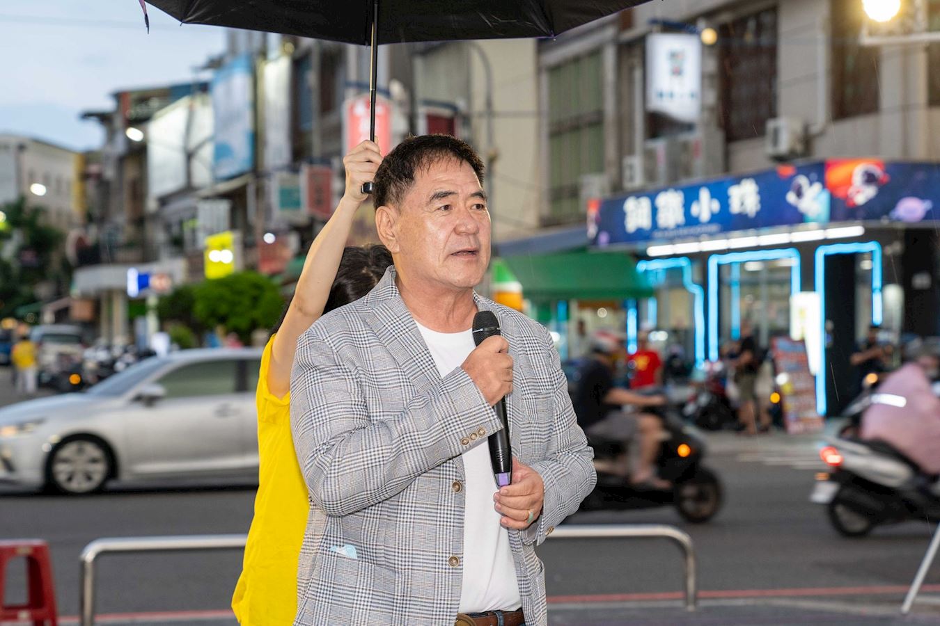 '图12:高雄市市议员刘德林。'