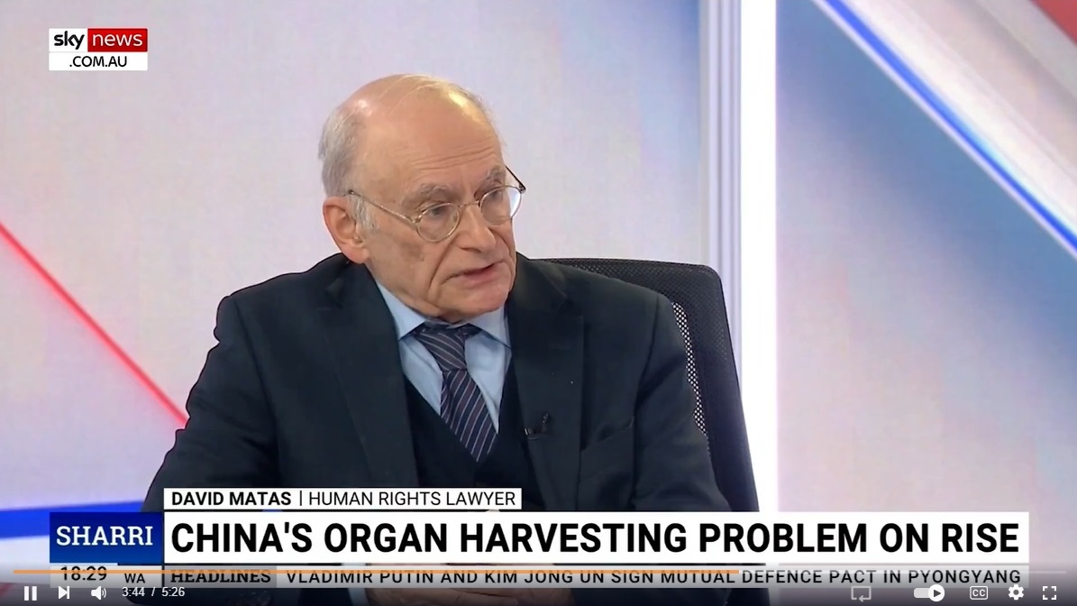 图:二零二四年六月,在澳洲天空电视台(Sky News Australia)直播节目的专访中,麦塔斯揭示了中共活摘器官罪恶的严重程度。(视频截图)
