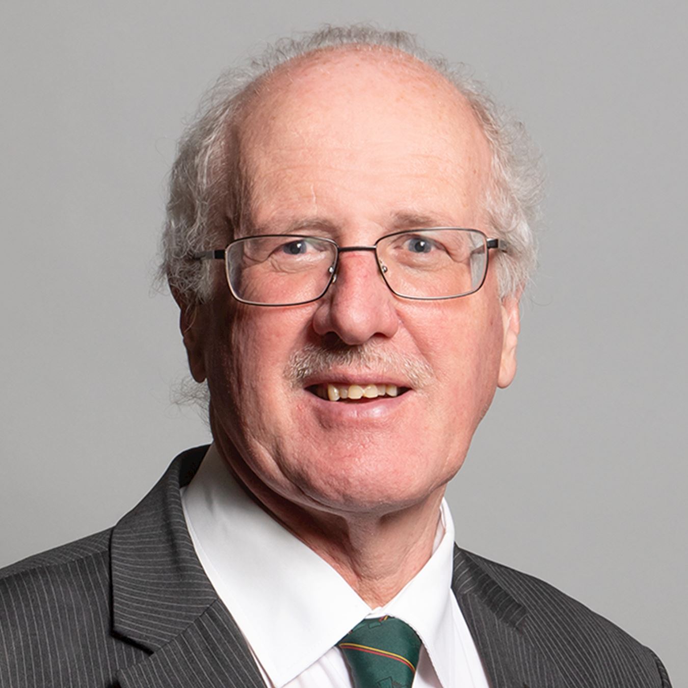 '图1:英国国会议员、宗教或信仰自由(FoRB)跨党派议会小组(APPG)主席吉姆·香农(Jim Shannon)'